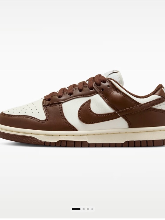 Nike Shoes - Nike Woman  Low-Top Sneakers — White and Brown